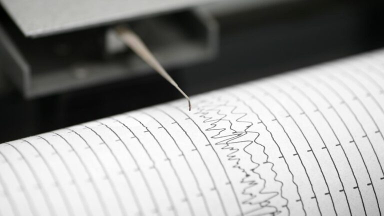 Magnitude 6.4 quake strikes off southern Philippines, no tsunami alert: USGS