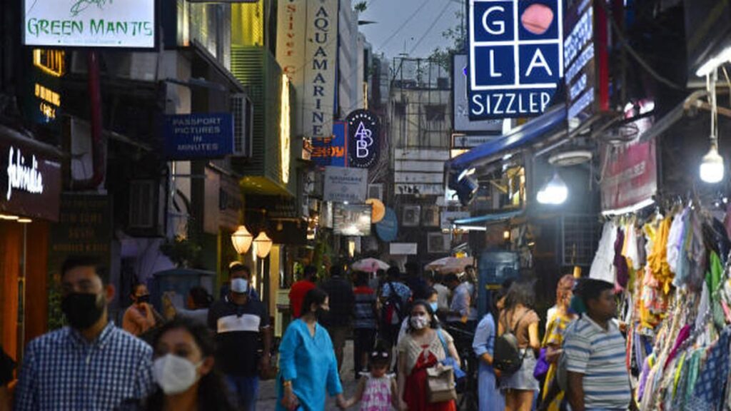 Workers in smaller establishments set to lose rights under proposed Delhi Shops & Establishments Act amendment