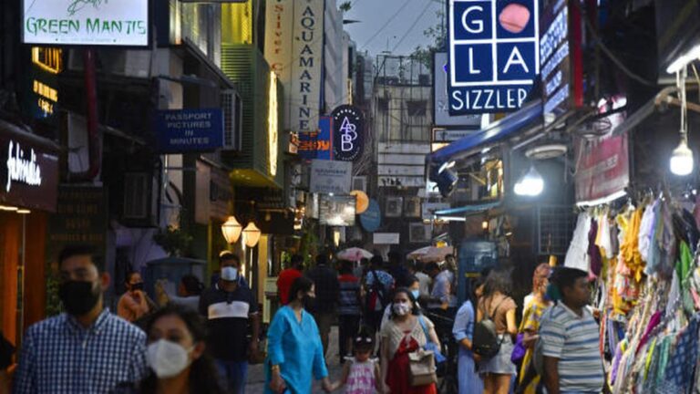 Workers in smaller establishments set to lose rights under proposed Delhi Shops & Establishments Act amendment