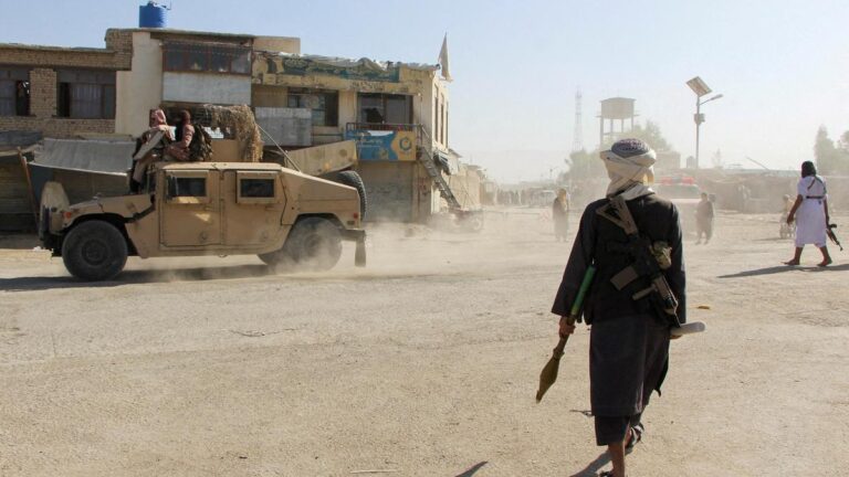 Pakistan bombs Kabul in 'open war' on Afghanistan's Taliban government