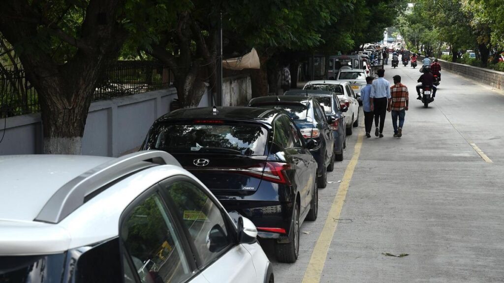 Smart parking facilities to come up at 14 locations in Hyderabad