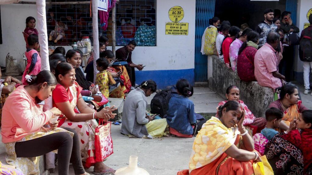 West Bengal CEO seeks one-week extension for SIR deadline; 5% hearings pending