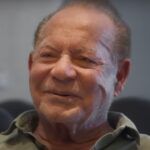 Javed Akhtar visits ailing Salim Khan, Sanjay Dutt and Iulia Vantur lend support to Salman Khan and family. Watch