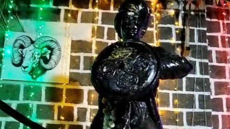 Tension grips Belagavi village after Sangolli Rayanna statue desecrated