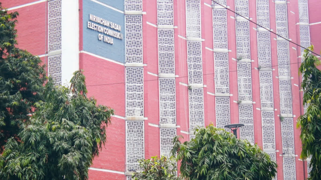 Election Commission of India Suspends Seven West Bengal Officials Over Severe SIR Dereliction of Duty