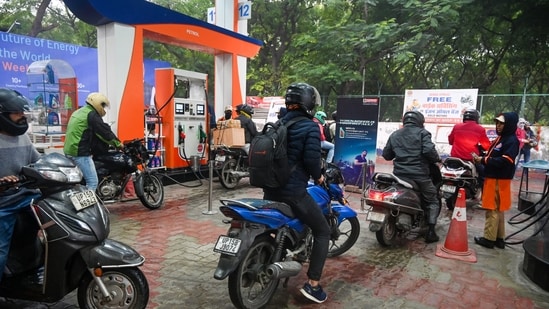 ‘Petrol, diesel available at all outlets’: Govt issues advisory amid fuel shortage fears| India News