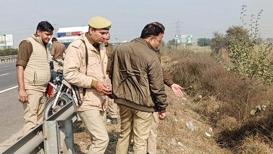 Woman among 6 held in Ghaziabad for sharing sensitive info with Pak-linked number| India News