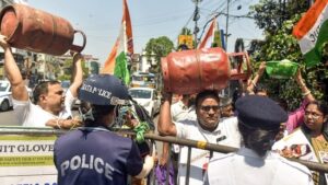 Govt institute in Delhi sends 2,200 students home as fuel crisis hits hostel mess| India News