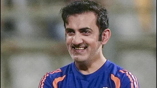 Gambhir, McCullum square off in an India-England shootout