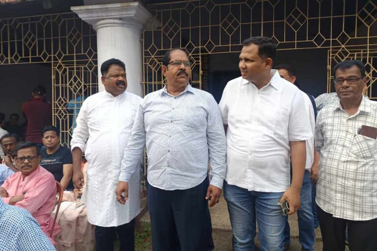 West Bengal Assembly Election: TMC leader raises controversy by mentioning with candidate's name