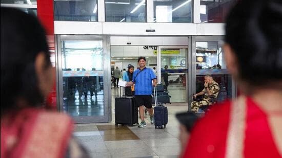 Nearly 650 Indians leave Iran for Armenia and Azerbaijan: MEA| India News