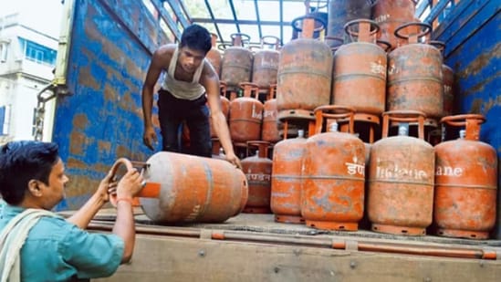 LPG gas cylinder price today: Check city-wise prices of domestic, commercial gas. Full list| India News