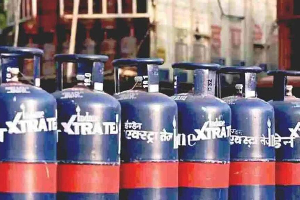 Commercial gas price in Alipurduar at Rs. 2,500