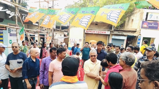 Top BJP leader's big promise in Bengal: 'UP-style encounters'. TMC replies with ‘not here’| India News