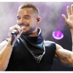 Ricky Martin performs on ‘Livin’ la Vida Loca’ and ‘Un Dos Tres’ ahead of India vs New Zealand T20 World Cup finale