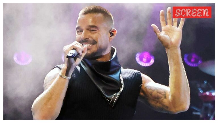 Ricky Martin performs on ‘Livin’ la Vida Loca’ and ‘Un Dos Tres’ ahead of India vs New Zealand T20 World Cup finale