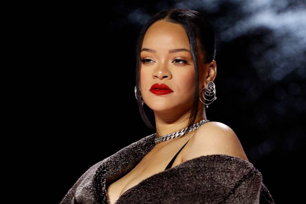Accused in the attempt to kill Rihanna was taken to the court