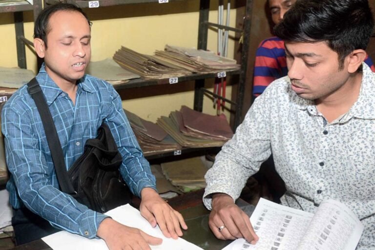 ECI: visually impaired people will get priority in the voting queue! Strict instructions from the Commission