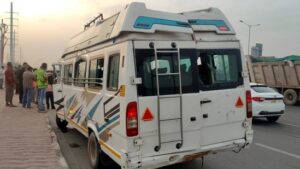 8 killed after tempo traveller plunges into gorge in Tamil Nadu, PM Modi condoles| India News