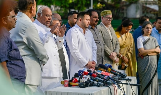 ‘Anti-national’: Opposition vows unity to defeat govt's proposal for Lok Sabha expansion| India News