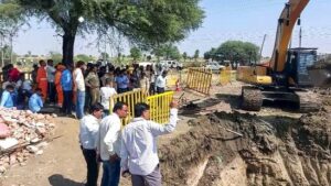 2-year-old pulled out dead from borewell in Madhya Pradesh after 22-hour rescue operation| India News