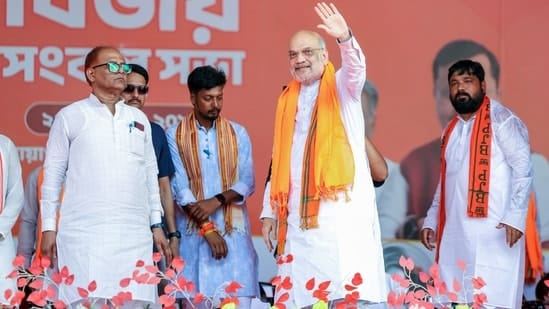 ‘Ulta latka kar...’: Amit Shah’s warning to TMC 'goons' ahead of Bengal phase 2 voting| India News