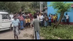 Bengal polls: TMC, BJP workers clash at Jagatdal; crude bombs hurled, shots fired