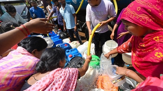 Water supply in key Delhi areas to be disrupted till tomorrow due to Chandrawal plant shutdown