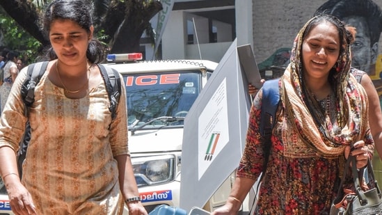 Kerala: LDF files complaint against Kuttanad UDF candidate alleging cash-for-vote| India News