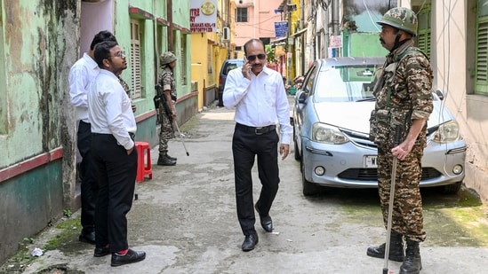 ED raids Kolkata top cop, businessman in money laundering probe| India News