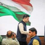 AAP split puts 'merger' clause of defection law under scrutiny