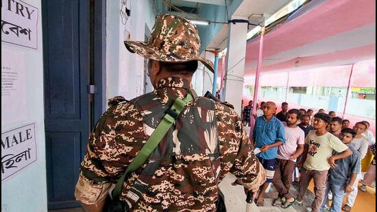 In 10 of 152 Bengal Phase 1 seats, an absolute fall in voter turnout from 2024| India News