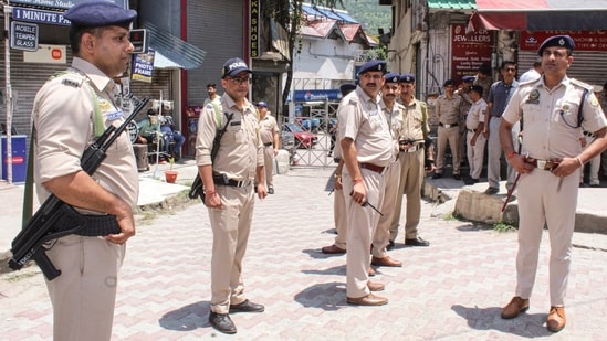 Ex-Congress leader alleges abduction bid by police after being stopped for ‘traffic violation’ in Shimla| India News