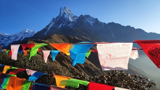 Himalaya's ‘hanging glaciers’ can cause higher disaster risks in Uttarakhand: Study| India News