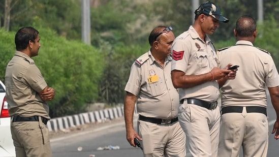 FIR against Delhi Police officer for slapping elderly shopkeeper over parking dispute| India News