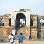 Experts debate conservation approach under Sultan Ghari revival plan