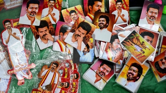 Vijay has the numbers just as Governor set to fly out: Window closes for the weekend amid a two-hour rush