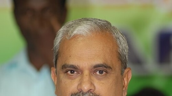 V Vaithilingam, Puducherry's key Congress face, trails from Thattanchavady