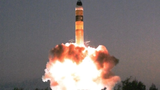 India successfully tests Agni-5 MIRV missile with 5,000 km range, multi-warhead capability; 5 key facts
