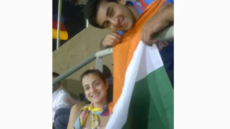 Ameesha Patel shares a throwback pic from 2011 Cricket World Cup final