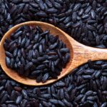 benefits of adding 5 black superfoods in daily diet